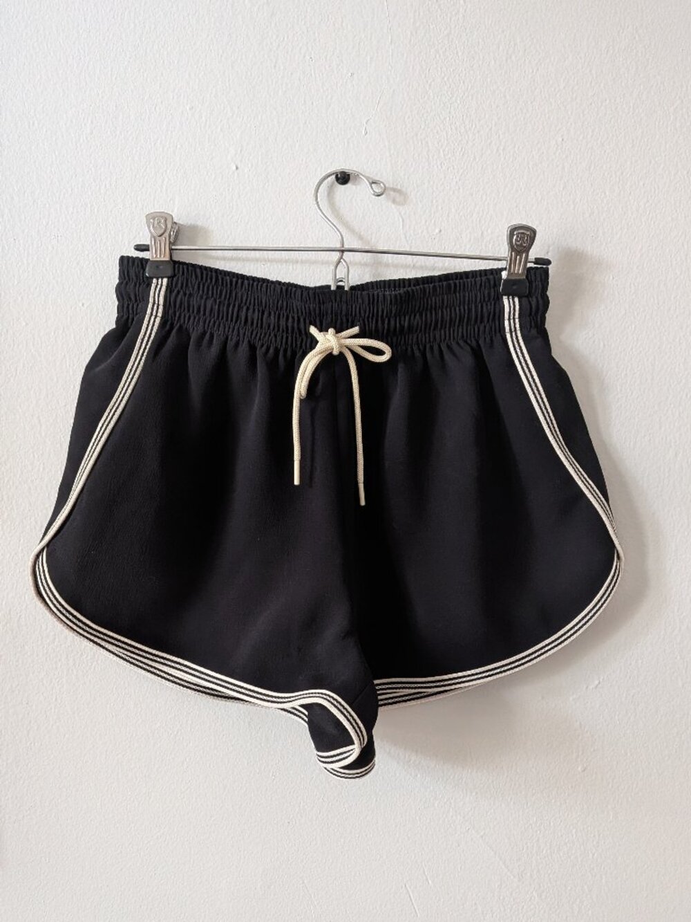 Aritzia Gesture Shorts